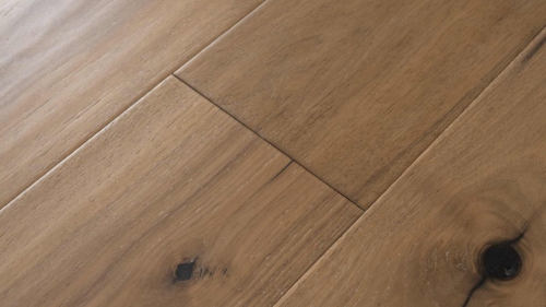 EUROSTYLE Signature Brushed Hickory Austin Light Engineered Hardwood